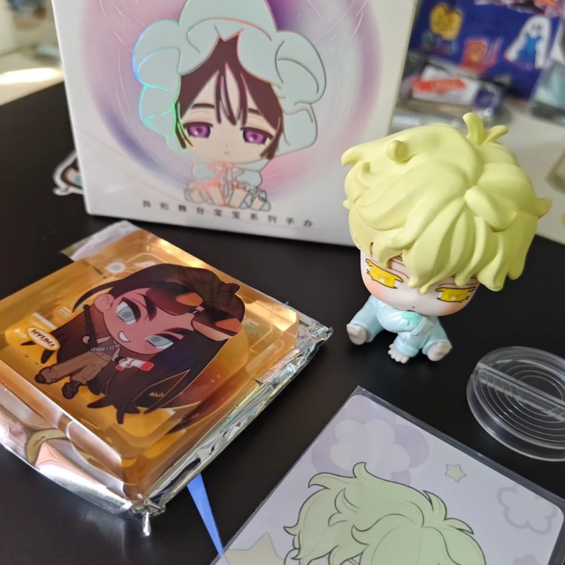 Stok Baru Figurine Seri Alien  - Baby Q Products ulasan dan harga